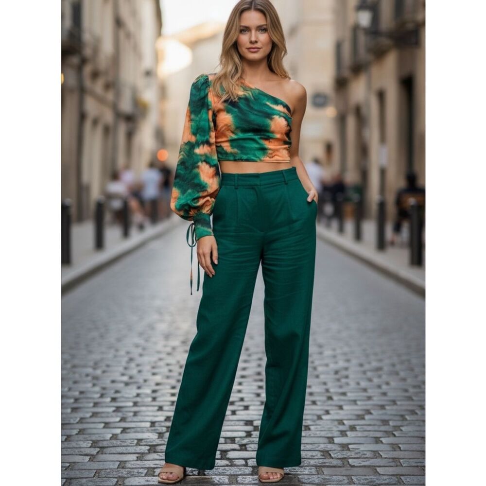 GIGIIS ASYMMETRICAL HALF SHOULDER BLOUSE TOP NWT